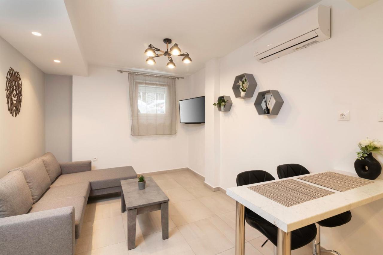 Little Miracle In Thessaloniki Appartement Buitenkant foto
